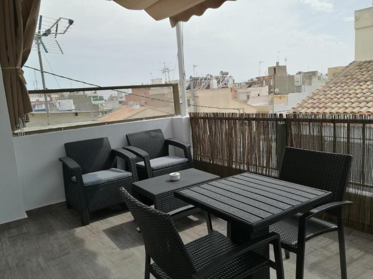Estudio-Atico En Casco Antiguo Benidorm Exterior photo